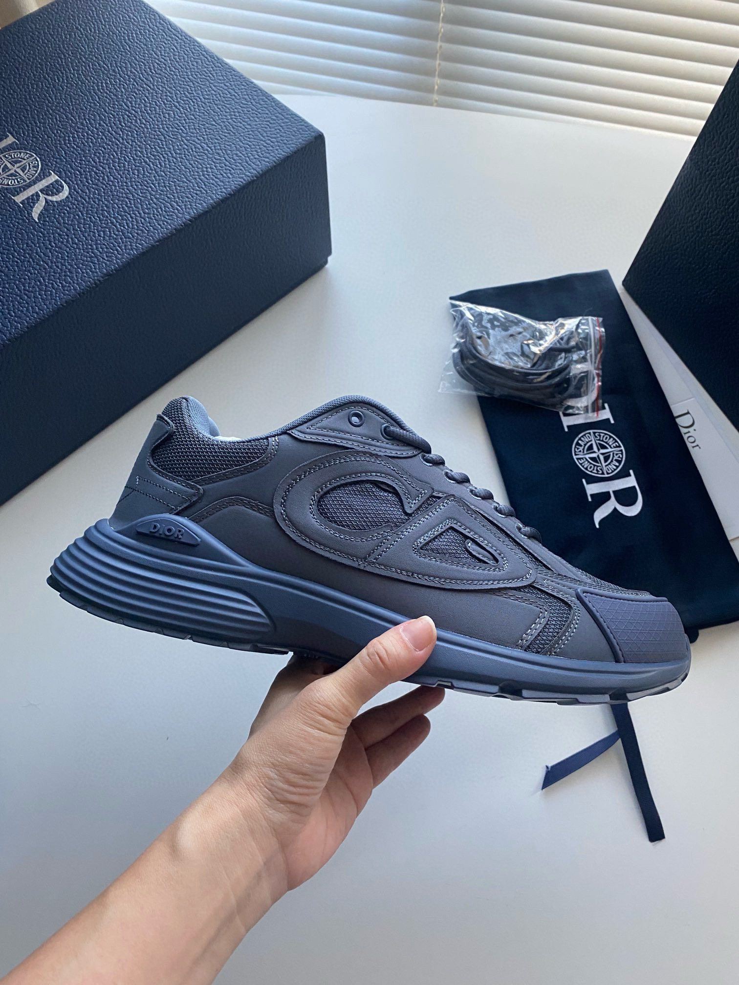[DIOR] 디올 B30 로우 스니커즈 남녀공용
