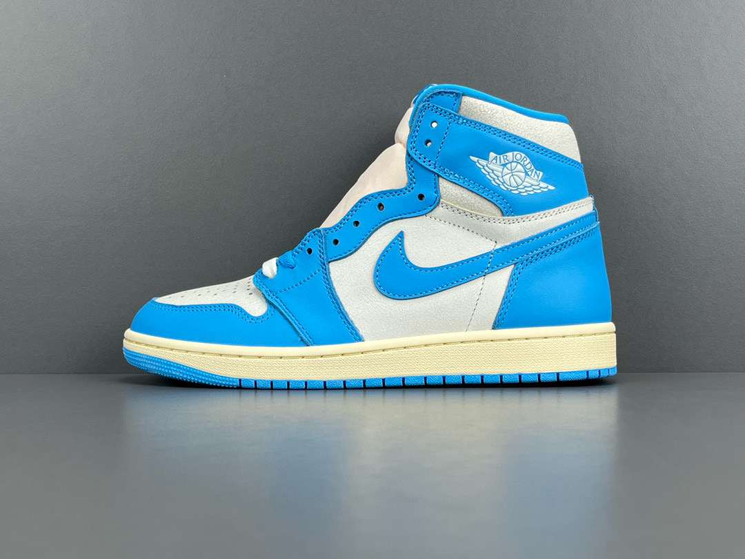 [AIR JORDAN] 에어조던1 하이 OG UNC 리이매진드 DZ5485-402 남녀공용 (OG공장)